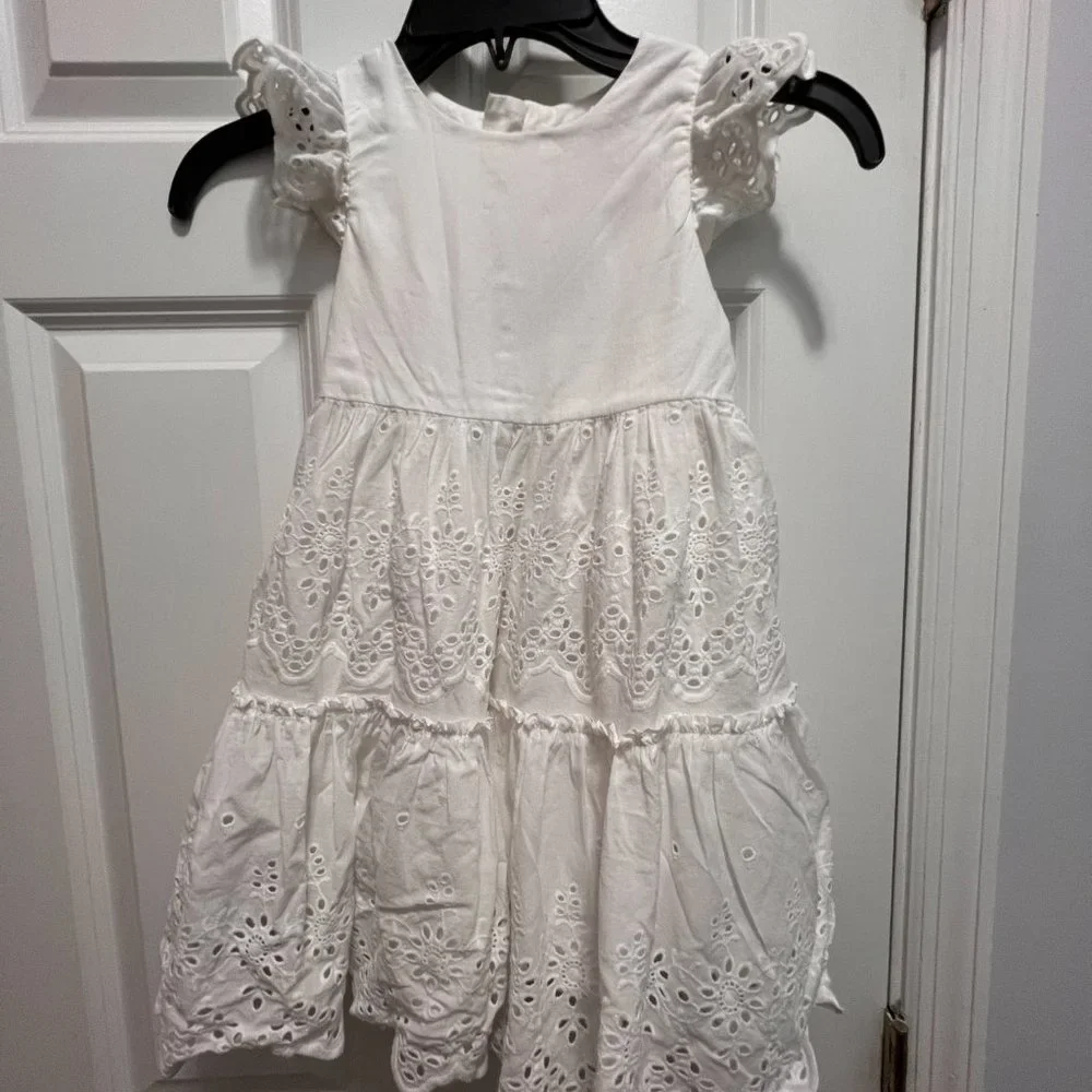 Shabby Chic size 6 white tiered eyelit  dress